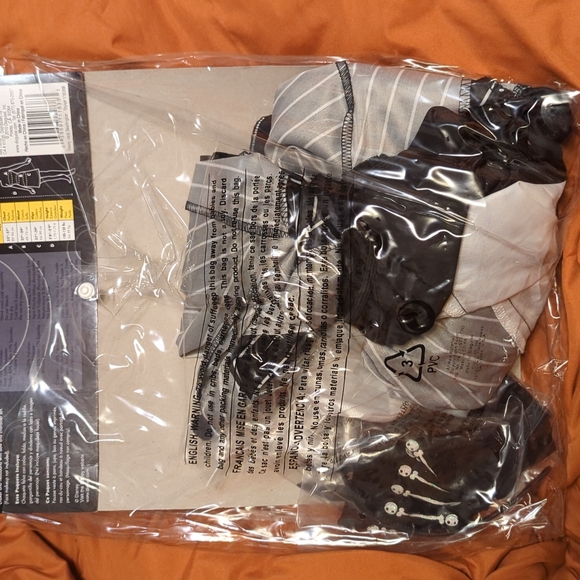 Nightmare before Christmas. Jack skellington costume - Picture 3 of 3